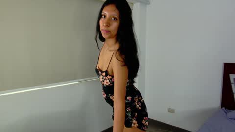 Snapshot of melody24_ chatting on 12/12/24, 02:22 melody24_ online show from 12/12/24, 02:22