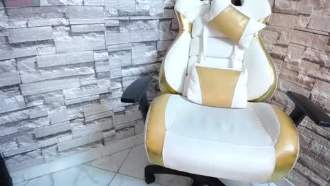 MELODY  HILS online show from 01/21/25, 03:43