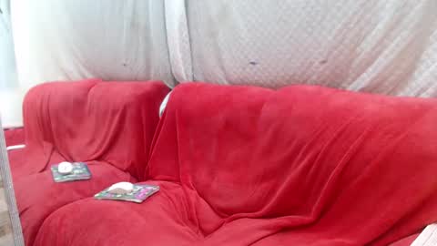 melody phillips online show from 02/04/25, 01:23