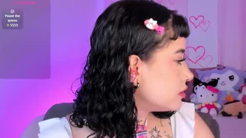 Snapshot of melody_suarez chatting on 09/13/25, 10:53 MELODY online show from 09/13/25, 10:53