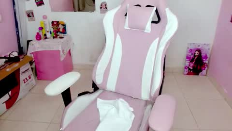 Snapshot of melody_tarly chatting on 02/03/26, 06:40 melody_tarly online show from 02/03/26, 06:40