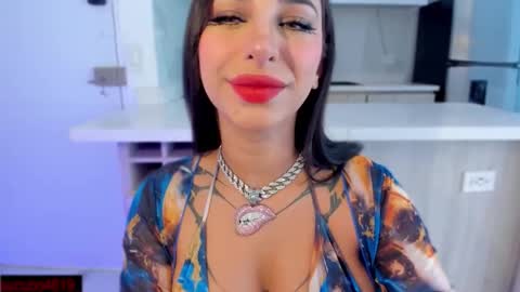 Melody or Val  online show from 10/12/25, 09:14