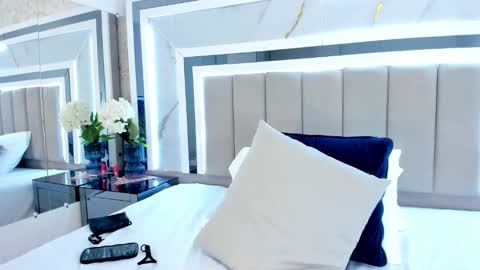 melodycharlotte online show from 09/30/25, 05:56