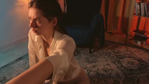 melody  online show from 12/21/24, 03:53