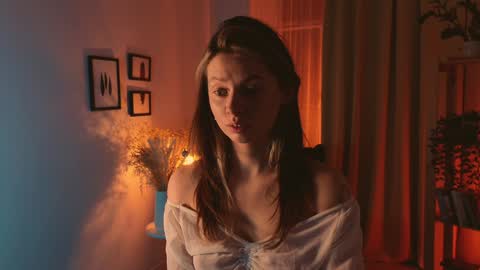 melody  online show from 12/23/24, 03:55