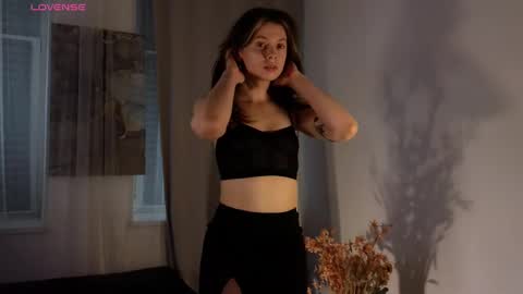 melody  online show from 02/12/25, 05:48