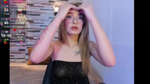 melodylanee online show from 09/18/25, 11:12