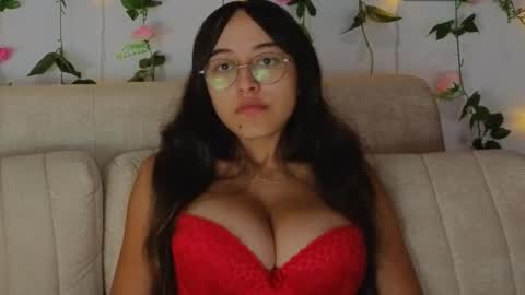 Snapshot of melodywinxxx chatting on 09/19/25, 10:38 Melody Winx online show from 09/19/25, 10:38