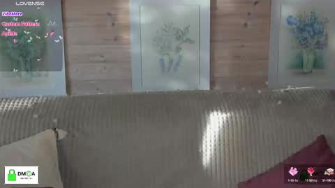 Snapshot of melodyys chatting on 10/01/25, 02:23 Melody My schedule this week Wednesday Thursday Sunday online show from 10/01/25, 02:23