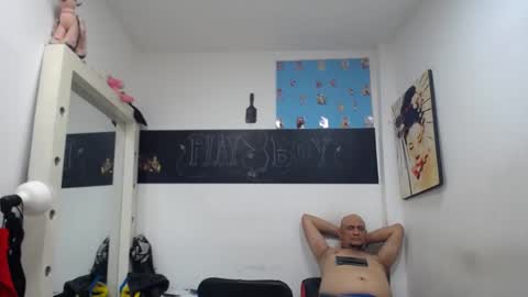 meloncillo_and_babyliss online show from 02/18/25, 10:49