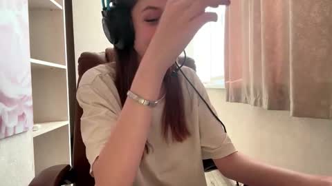 Hi Im Aria 18 years old online show from 10/04/25, 01:20