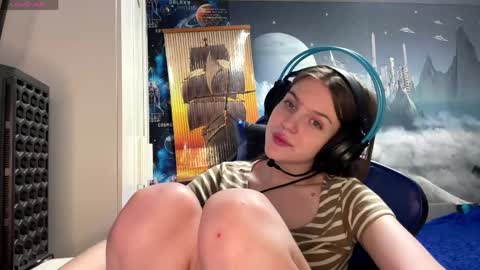 Hi Im Aria 18 years old online show from 05/03/26, 03:07