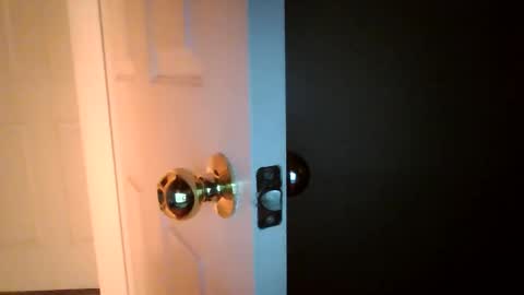 Snapshot of melxiss chatting on 11/28/25, 08:06 melxiss online show from 11/28/25, 08:06