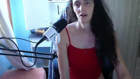 Snapshot of memisecrets chatting on 10/08/25, 03:31 Megumi Aina online show from 10/08/25, 03:31