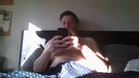 Snapshot of memo20cm chatting on 02/06/25, 09:43 memo20cm online show from 02/06/25, 09:43