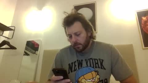 Snapshot of memo20cm chatting on 11/07/25, 06:02 memo20cm online show from 11/07/25, 06:02