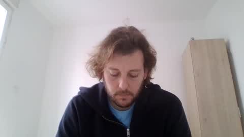 Snapshot of memo20cm chatting on 12/05/25, 12:47 memo20cm online show from 12/05/25, 12:47