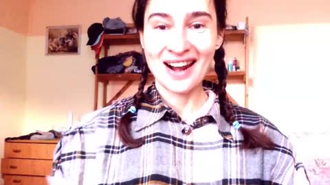 Yummygirl online show from 01/02/25, 06:40