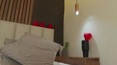  Memphis Williams  online show from 02/12/25, 07:34