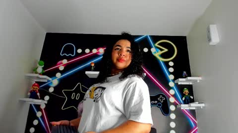  Memphis Williams  online show from 03/10/25, 02:28