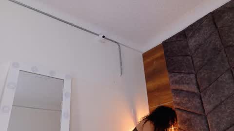  Memphis Williams  online show from 09/10/25, 02:44