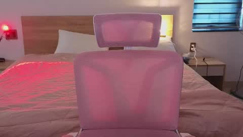 Mencialo online show from 04/15/26, 07:15