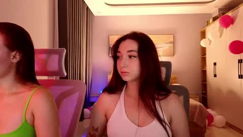 Mencialo online show from 05/16/26, 01:43