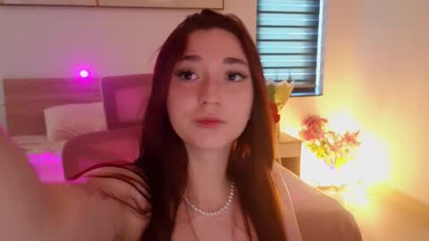 Mencialo online show from 05/19/26, 01:56