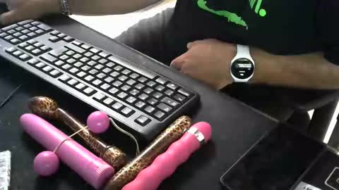 mentosgum online show from 04/15/26, 07:10