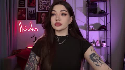 Snapshot of meow__baby chatting on 11/18/25, 06:01 Amy Meow online show from 11/18/25, 06:01