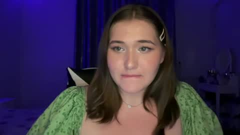 Kitten online show from 07/04/26, 06:25