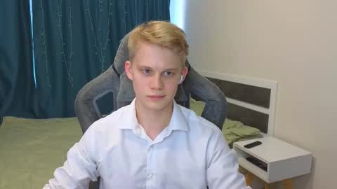 Mickey online show from 12/15/25, 09:35