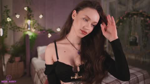 Snapshot of meow_nancy chatting on 12/15/24, 08:19 Heeyyooo Im Nans Subscribe to me I will be glad online show from 12/15/24, 08:19