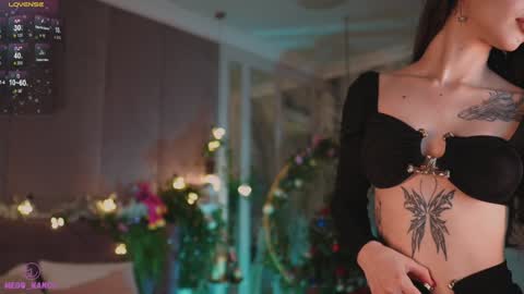 Snapshot of meow_nancy chatting on 01/06/25, 05:08 Heeyyooo Im Nans Subscribe to me I will be glad online show from 01/06/25, 05:08