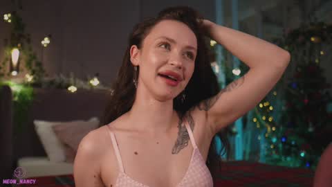 Snapshot of meow_nancy chatting on 01/06/25, 11:18 Heeyyooo Im Nans Subscribe to me I will be glad online show from 01/06/25, 11:18