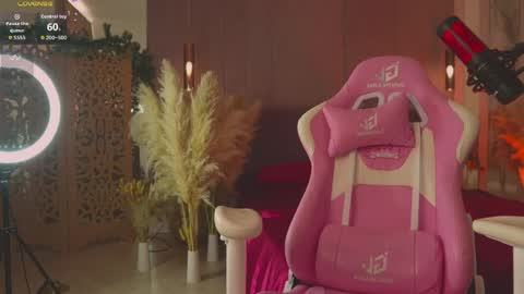 Snapshot of meow_nancy chatting on 04/01/26, 01:41 Heeyyooo Im Nans Subscribe to me I will be glad online show from 04/01/26, 01:41