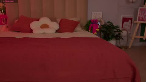 Snapshot of meow_nancy chatting on 04/09/26, 06:19 Heeyyooo Im Nans Subscribe to me I will be glad online show from 04/09/26, 06:19