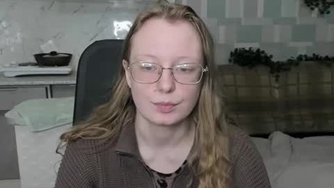 Snapshot of meowcr chatting on 10/31/25, 08:10 meowcr online show from 10/31/25, 08:10