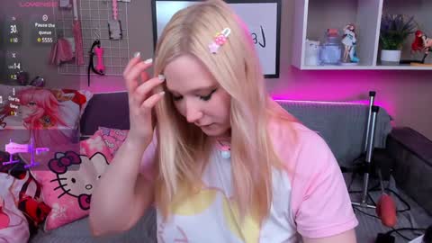 MeowkaKitty online show from 01/27/25, 01:05