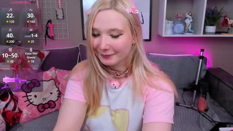 MeowkaKitty online show from 01/27/25, 08:07