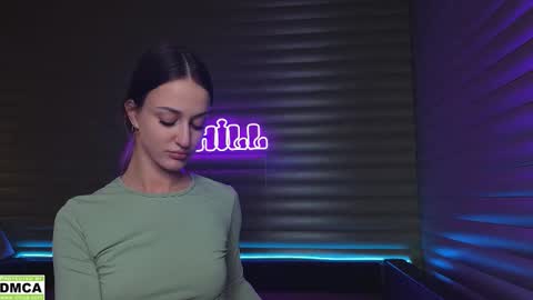  NIKKY  STIVE     Every day from 1000  to 200  EST time. online show from 10/06/25, 06:55