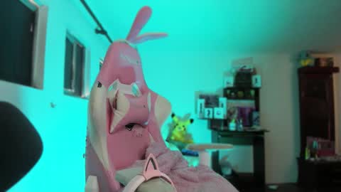 meowmelf online show from 12/05/25, 03:30