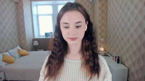 Julie online show from 10/04/25, 09:29