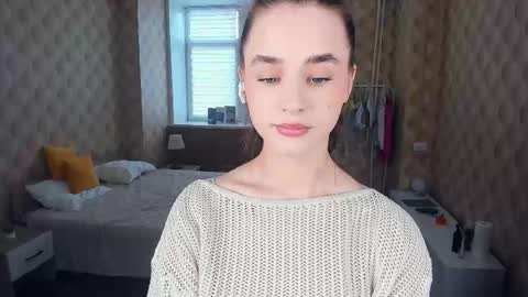 Julie online show from 10/18/25, 09:10