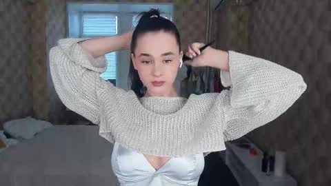 Julie online show from 10/19/25, 09:21