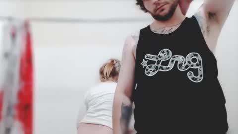 meowzers777 online show from 09/25/25, 06:44