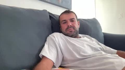 Mercedes190d online show from 03/06/26, 01:29