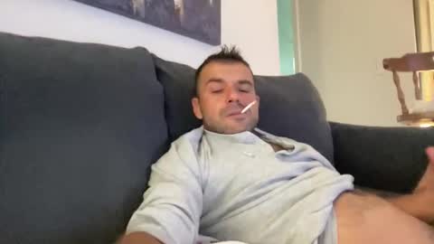 Mercedes190d online show from 03/17/26, 11:57