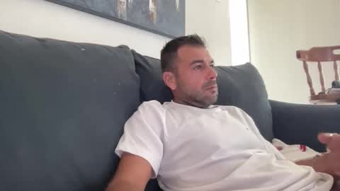 Mercedes190d online show from 03/26/26, 01:06