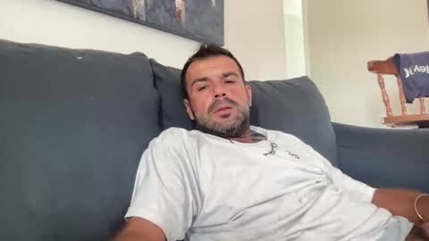 Mercedes190d online show from 03/31/26, 04:51